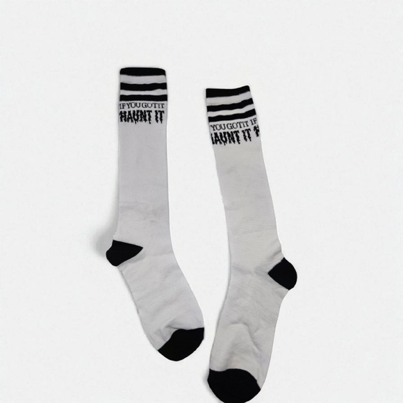 🔥SPOOKY "IF YOU GOT IT HAUNT IT" SOCKS🔥 - Picture 2 of 6